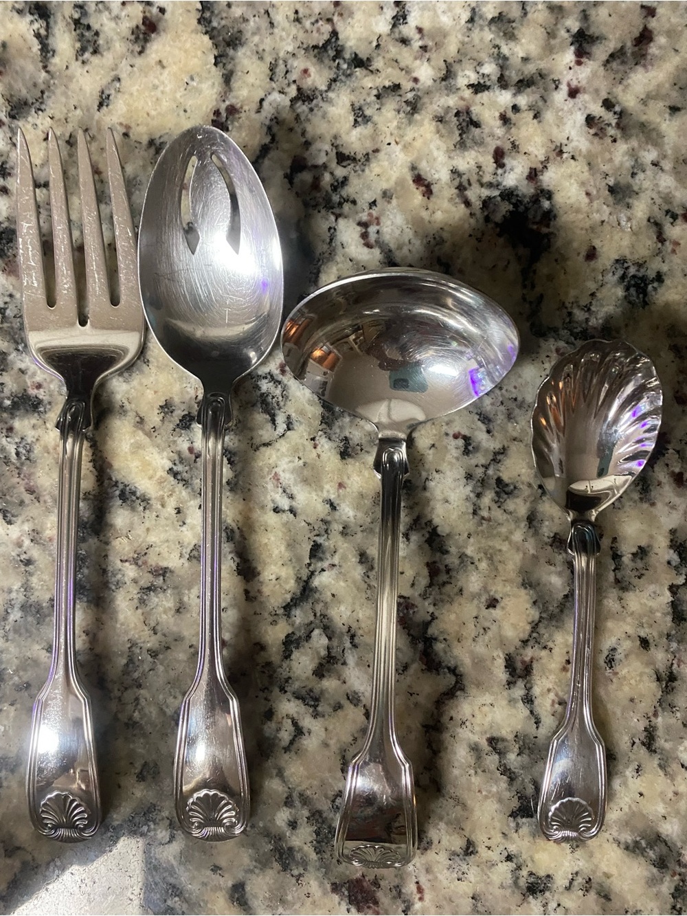 Reed & Barton Silver Tone Serving Utensil Set Colonial Shell pattern